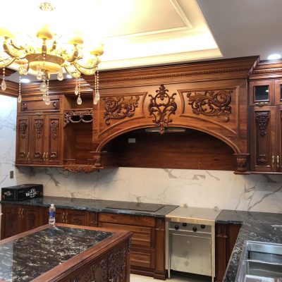 Tủ bếp gỗ tự nhiên